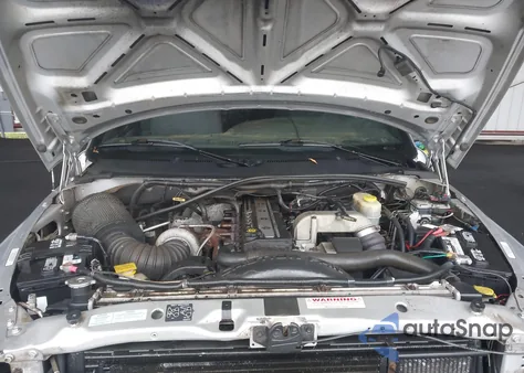 2001 Dodge Ram 2500 St z USA, uszkodzony, nr VIN 3B7KF23641G821876